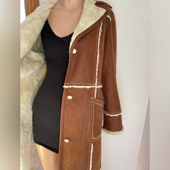 Vintage Jackets & Blazers - 🌹21”PTP lightweight faux sheep leather longline penny lane